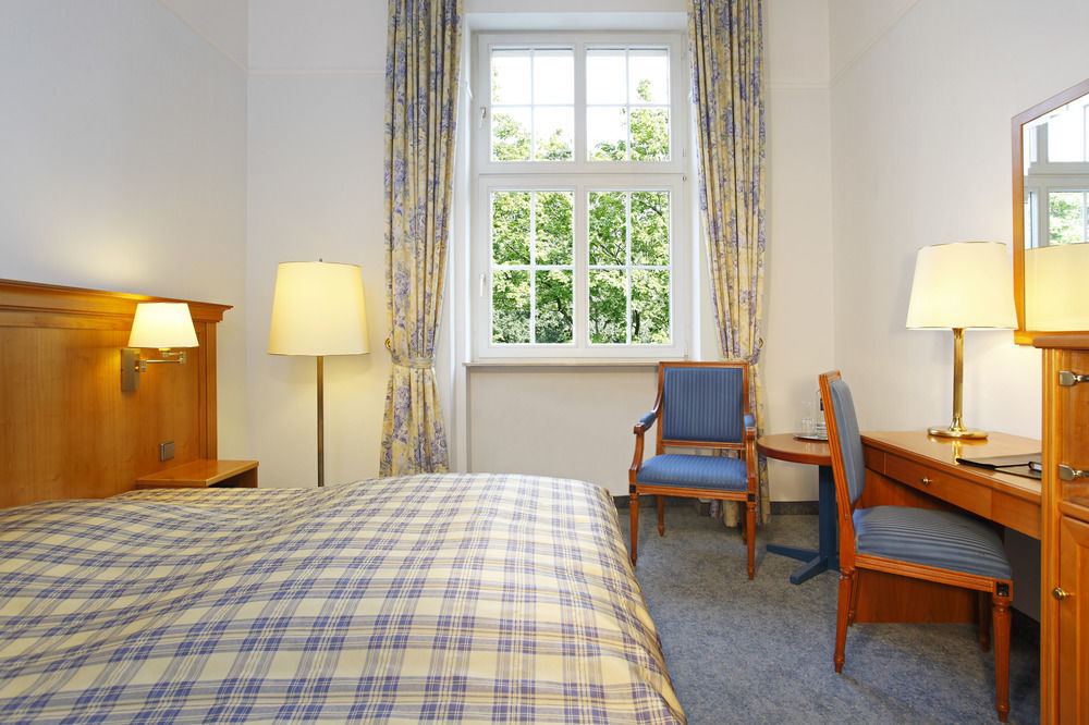 Schlosshotel Карлсруе Екстериор снимка