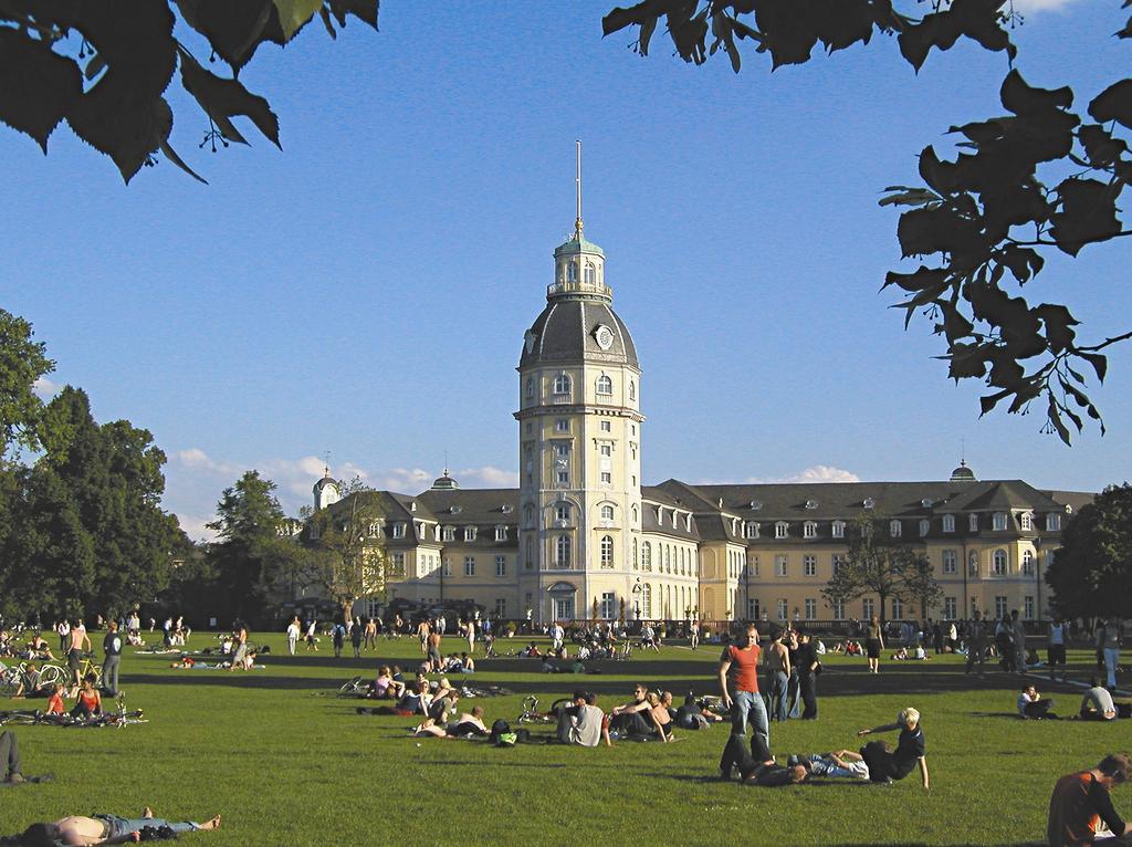Schlosshotel Карлсруе Екстериор снимка